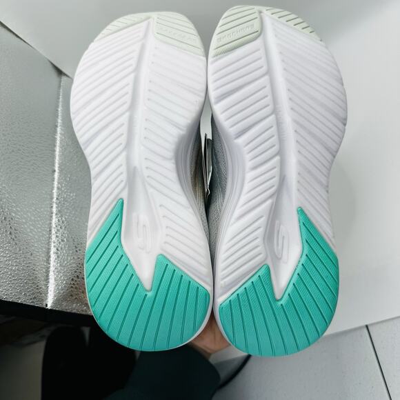 Skechers Womens Sneakers Size 7 White Gray Vapor Foam Memory Foam Walking - Picture 6 of 7